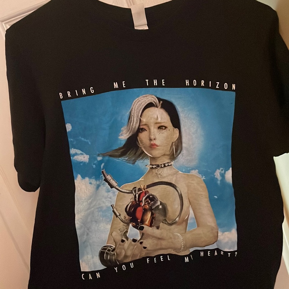 Bring me the horizon graphic t-shirt